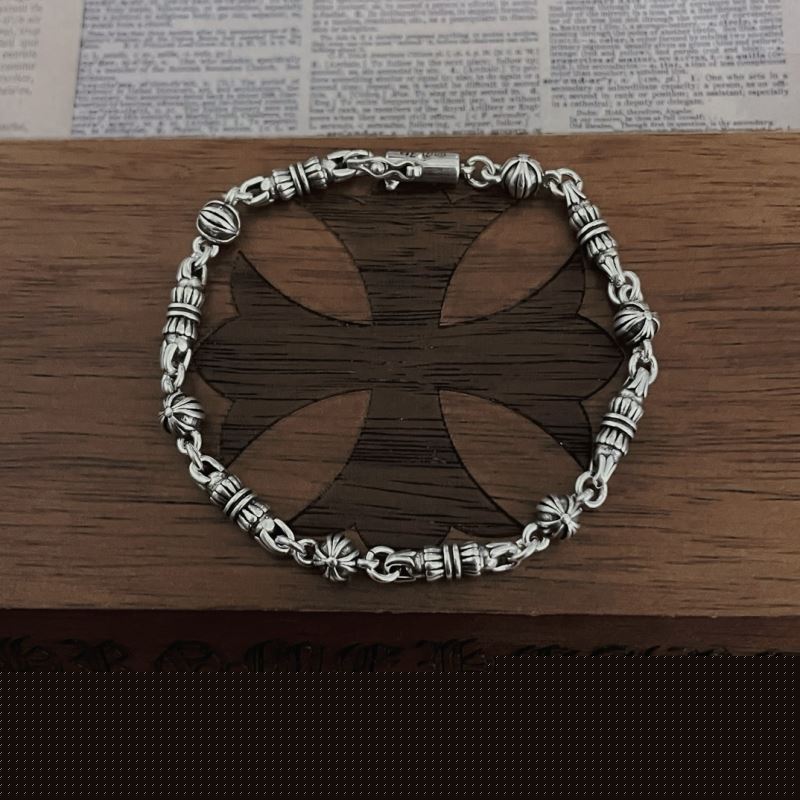 Ch**me He**ts bracelets